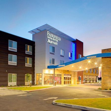 Fairfield Inn & Suites By Marriott Bakersfield North/Airport Eksteriør billede
