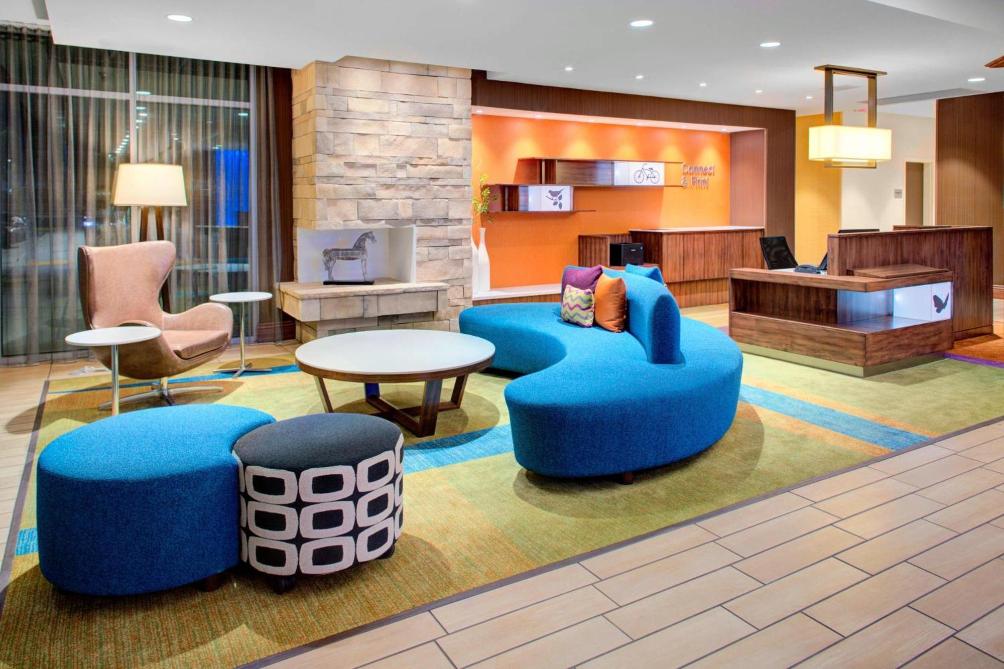 Fairfield Inn & Suites By Marriott Bakersfield North/Airport Eksteriør billede